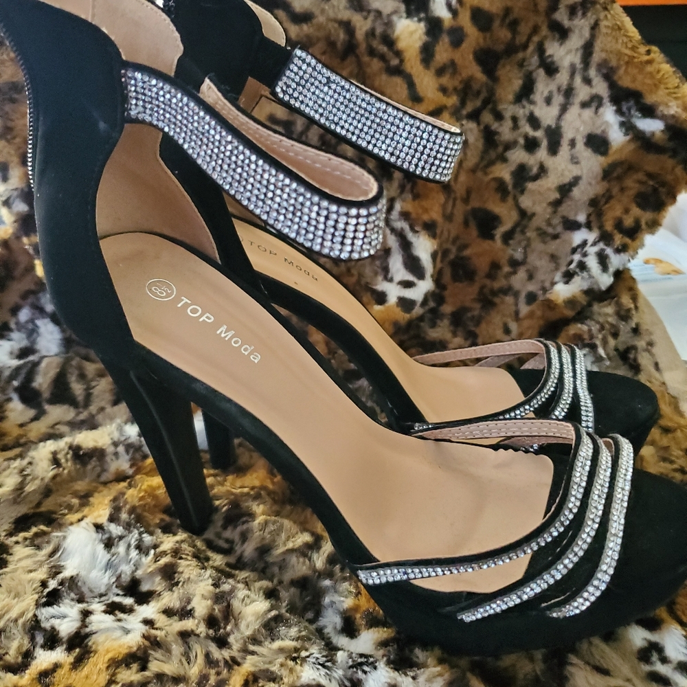 8.5 heels